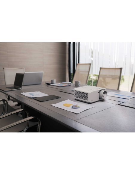 Proyector Optoma ZH551 Eco Láser, 5600 Lúmenes, inalámbrico Full HD con Miracast