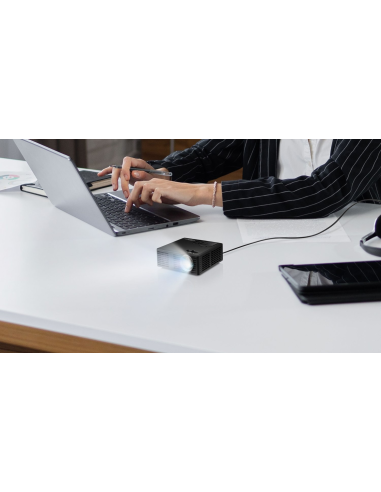 Proyector Optoma ML750i Wxga, LED, Proyección potente en la palma de tu mano